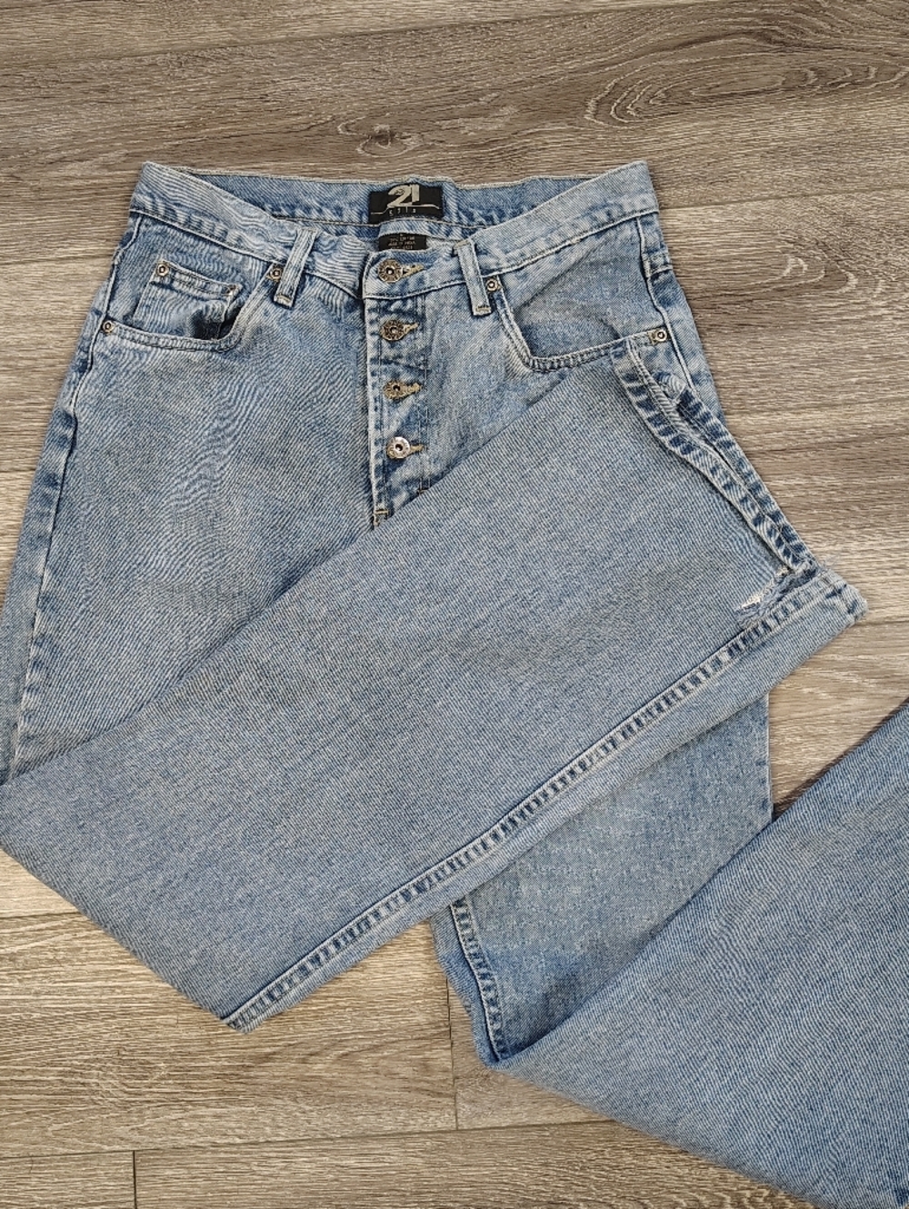 Vintage Rue 21 Light Blue High-Rise Button-Fly Women's Jeans Size 6 Distressed